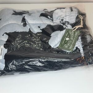 DENIM TEARS Core Jumbo Wreath Sweatpants